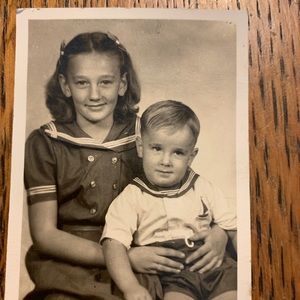 Meet your Posher, Sharon